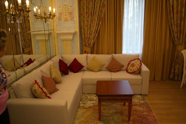 Комната выдержанная в классическом стиле - гармоничное сочетание уюта и роскоши
