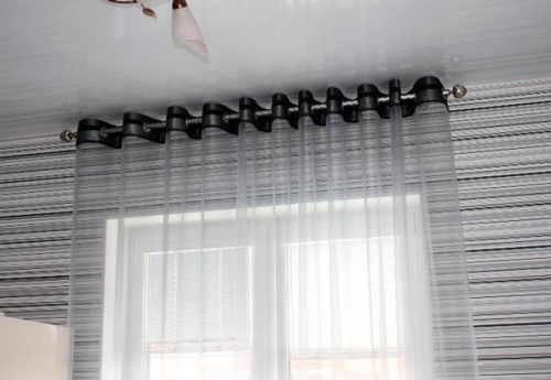Прозрачные шторы – много света, легкости и изящества