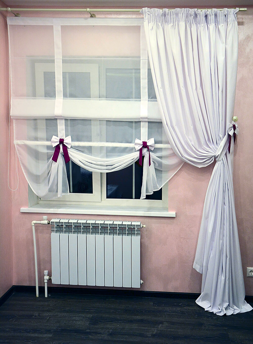 Прозрачные римские шторы с романтичным декором